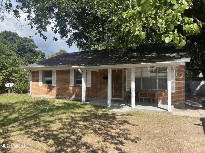 This home is located five minutes from the beach, in a quiet - Beach Home for sale in Gulfport, Mississippi on Beachhouse.com