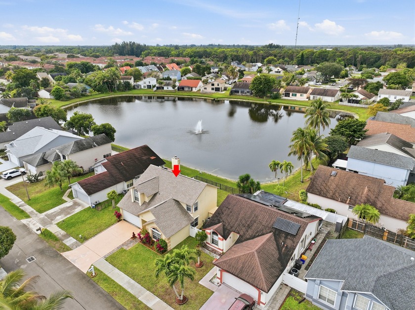 Beautifully updated throughout and move in ready! Show stopper - Beach Home for sale in West Palm Beach, Florida on Beachhouse.com