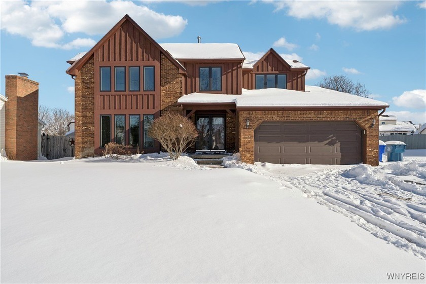 Welcome to 3545 Heatherwood Drive, located on a quiet side - Beach Home for sale in Hamburg, New York on Beachhouse.com