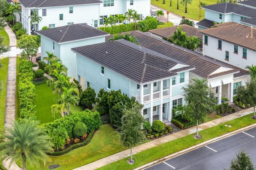 Highly sought after Park C/Exeter model in Alton. LARGEST PARK - Beach Home for sale in Palm Beach Gardens, Florida on Beachhouse.com