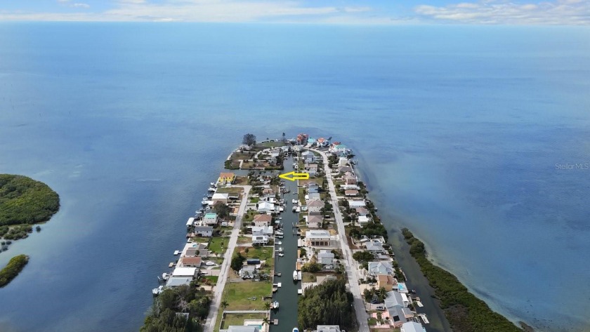 PRICE REDUCTION***VIEWS OF THE GULF OF MEXICO ***  Located at - Beach Home for sale in Hudson, Florida on Beachhouse.com