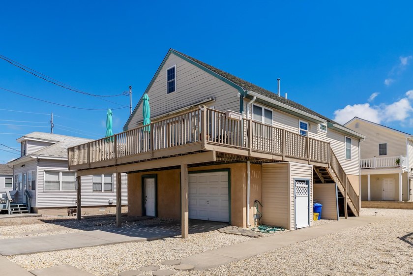 Charming 3-bedroom, 1-bath home in West Wildwood that offers - Beach Home for sale in West Wildwood, New Jersey on Beachhouse.com