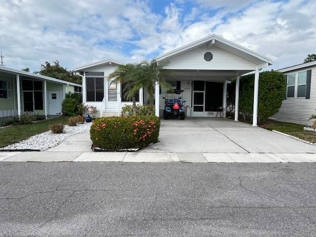 Situated on Florida's West Coast, in the heart of the popular - Beach Home for sale in Dunedin, Florida on Beachhouse.com