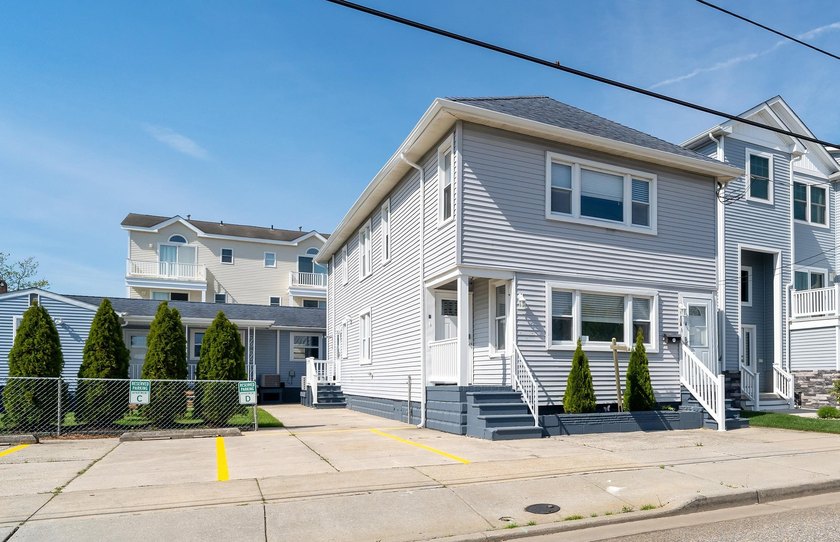 *OPEN HOUSE - SATURDAY APRIL 4TH 10 AM - 12 PM* Welcome to this - Beach Condo for sale in North Wildwood, New Jersey on Beachhouse.com