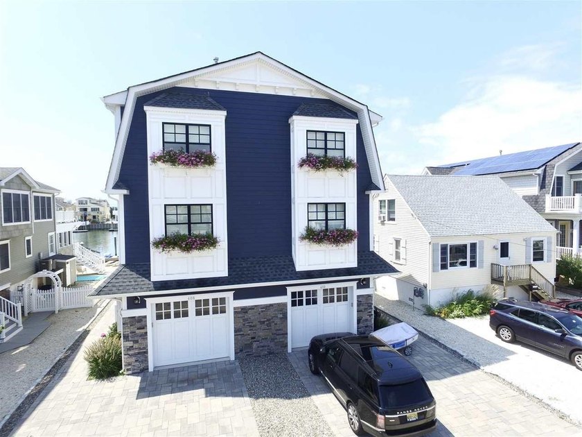 Welcome to the pinnacle of modern coastal elegance at 408 22nd - Beach Townhome/Townhouse for sale in Avalon, New Jersey on Beachhouse.com
