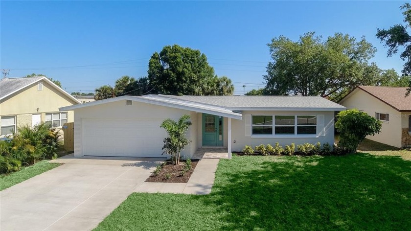 Just in time for summer! Completely remodeled POOL home! - Beach Home for sale in St. Petersburg, Florida on Beachhouse.com
