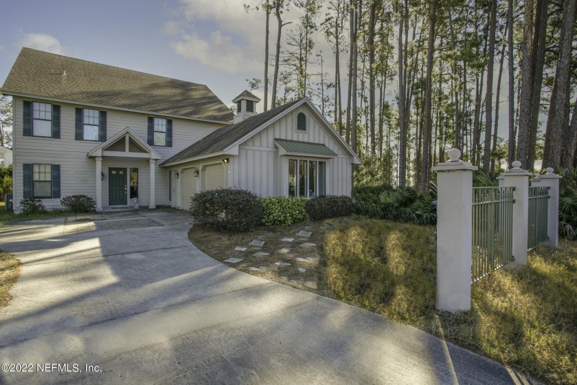If you have been looking for a home in the highly coveted area - Beach Home for sale in Ponte Vedra, Florida on Beachhouse.com