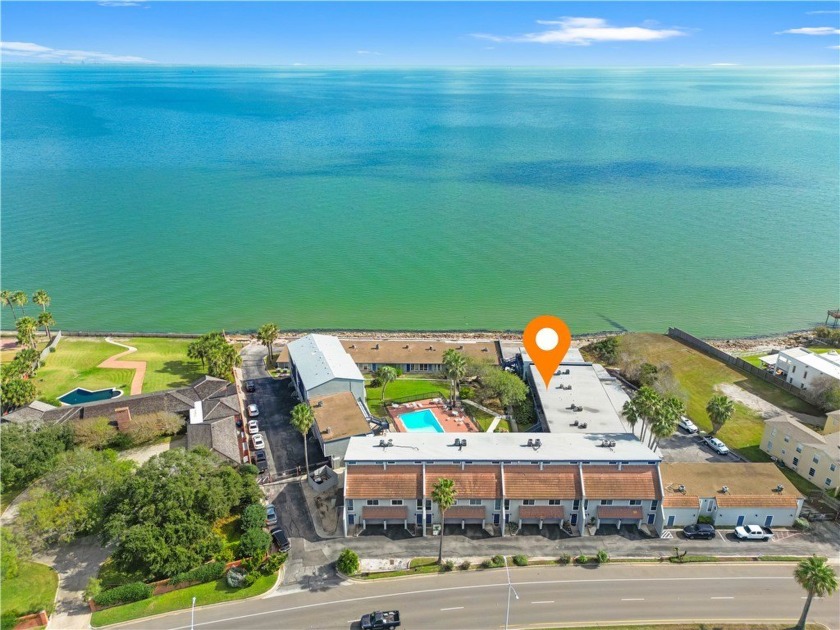 Welcome to this beautifully maintained 2-bedroom, 2-bathroom - Beach Condo for sale in Corpus Christi, Texas on Beachhouse.com