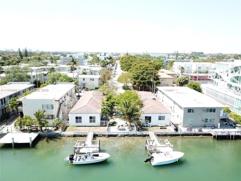 DO YOU WANT A BOAT? THIS IS YOUR OPPORTUNITY! Live the ultimate - Beach Condo for sale in Miami Beach, Florida on Beachhouse.com
