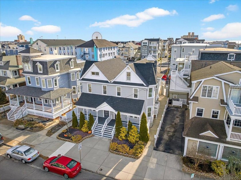 STUNNINGLY RENOVATED OCEAN CITY BEAUTY IN A PRIME, DESIRABLE - Beach Townhome/Townhouse for sale in Ocean City, New Jersey on Beachhouse.com