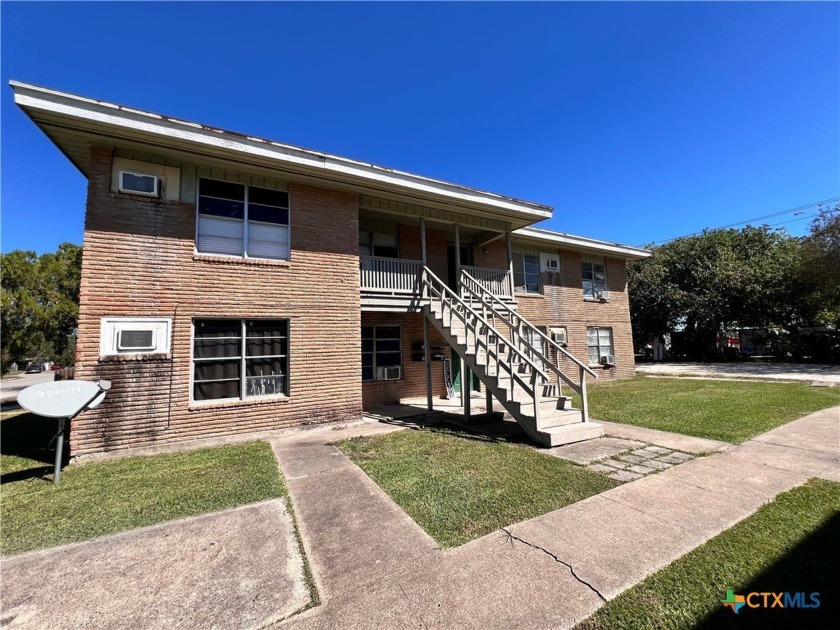 Seize this prime investment opportunity with a fully - Beach Townhome/Townhouse for sale in Port Lavaca, Texas on Beachhouse.com