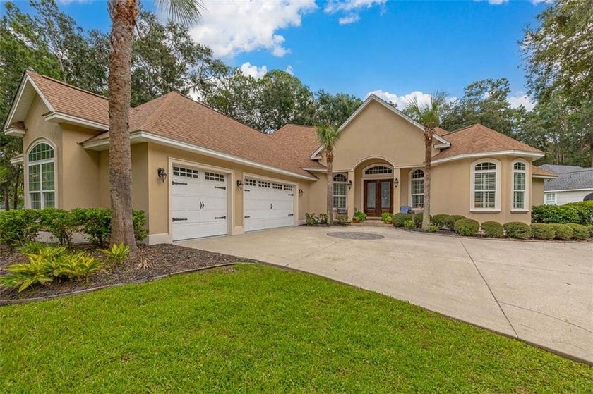 FROM THE MOMENT YOU ENTER THIS SPECTACULAR HOME, YOU WILL - Beach Home for sale in Saint Simons, Georgia on Beachhouse.com