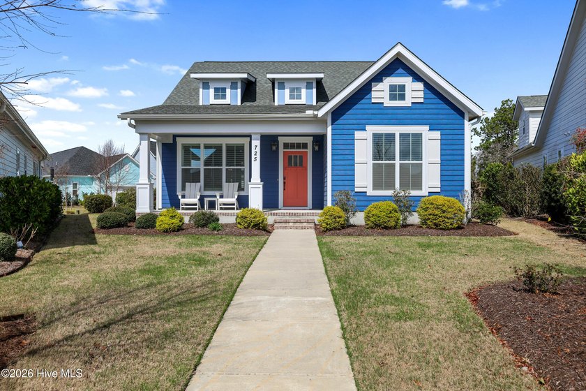 Located on a large lot in RiverLights, this one-story home - Beach Home for sale in Wilmington, North Carolina on Beachhouse.com