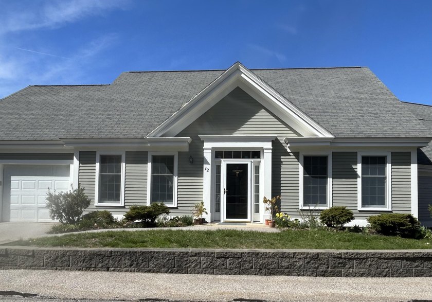 Showings start May 14th with Open House Sunday the 17th 11am-1 - Beach Condo for sale in Kennebunk, Maine on Beachhouse.com