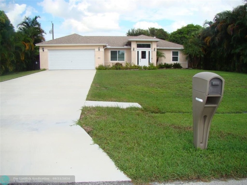 BEAUTIFUL 3/2 home with STUNNING and SERENE VIEWS. Located in - Beach Home for sale in Port Saint Lucie, Florida on Beachhouse.com