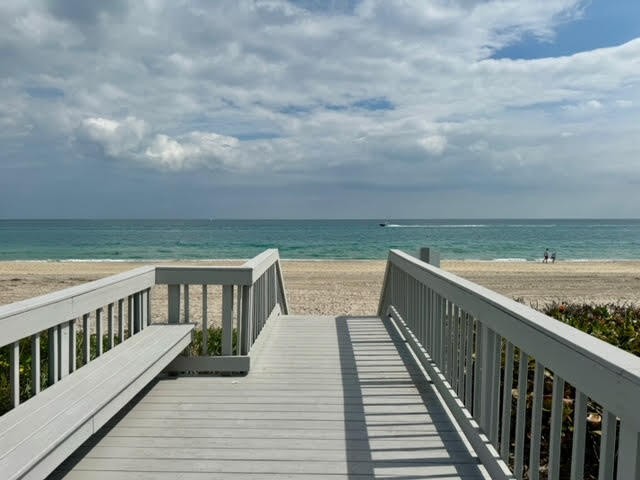Turtle Beach is an oceanfront gated boutique community of 22 - Beach Townhome/Townhouse for sale in Ocean Ridge, Florida on Beachhouse.com