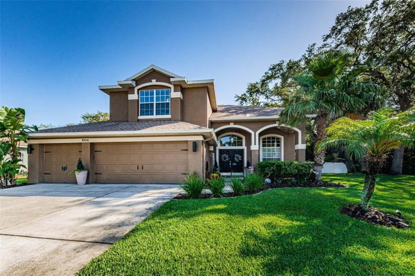 WOW! STUNNING 2 STORY HOME ON A 1/2 ACRE LOT, LARGEST IN THE - Beach Home for sale in Holiday, Florida on Beachhouse.com