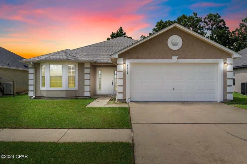 Welcome to this beautiful well kept 3-bedroom, 2-bathroom home - Beach Home for sale in Panama City Beach, Florida on Beachhouse.com