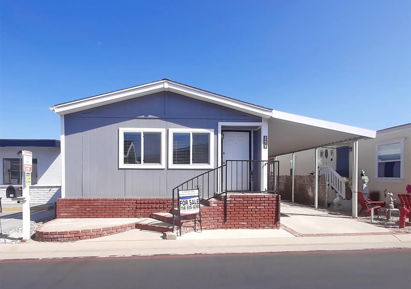 OPEN HOUSE: Saturday 11A-3PM CHECK-IN AT THE CLUBHOUSE. This is - Beach Home for sale in Huntington Beach, California on Beachhouse.com