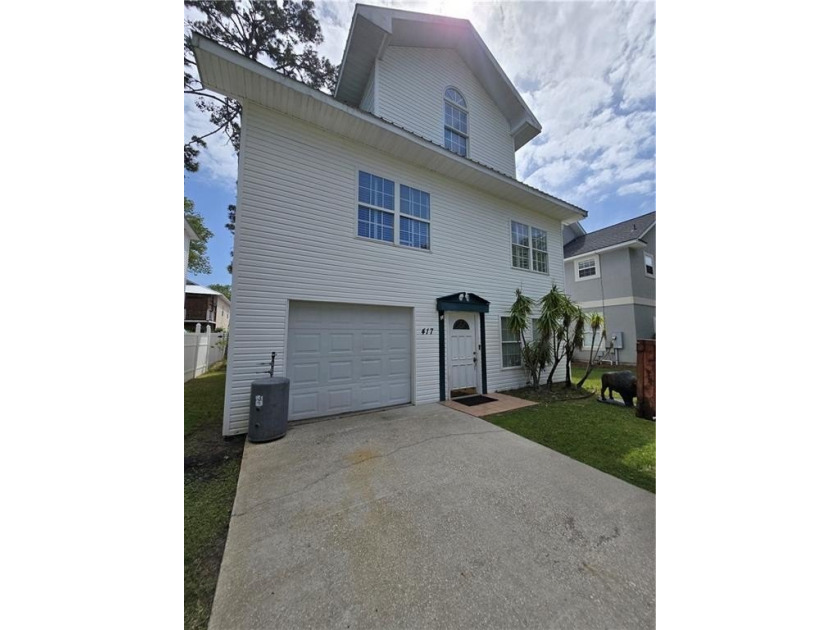 Back on the market through no fault of the seller! Opportunity - Beach Home for sale in Saint Simons, Georgia on Beachhouse.com