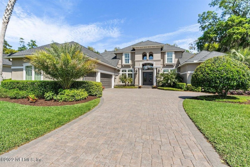 Gorgeous 5 Bedroom plus office in the heart of Ponte Vedra Beach - Beach Home for sale in Ponte Vedra Beach, Florida on Beachhouse.com