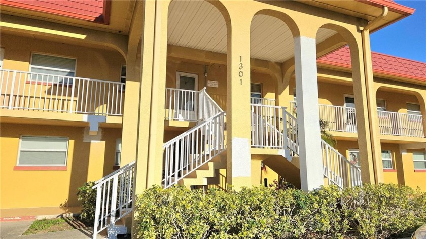 Motivated Seller!! REDUCED PRICE!! Perfect tropical getaway - Beach Condo for sale in Clearwater, Florida on Beachhouse.com