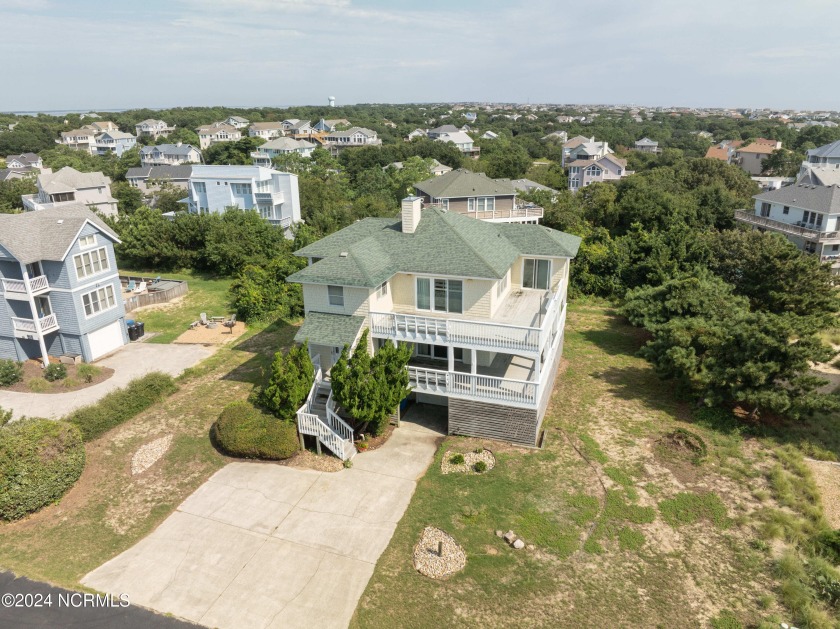 Discover the perfect beachside retreat with this spacious - Beach Home for sale in Duck, North Carolina on Beachhouse.com