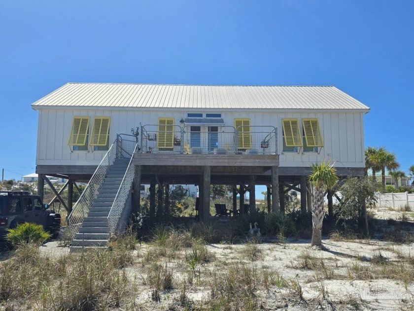 Looking for your perfect beach getaway? This charming - Beach Home for sale in Navarre, Florida on Beachhouse.com
