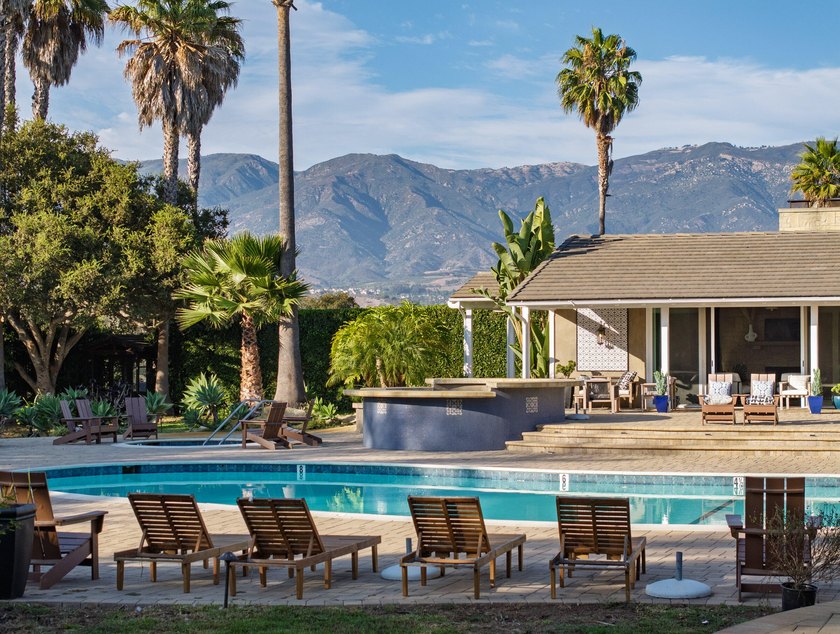 Impressive Santa Barbara Estate. Single level living with deep - Beach Home for sale in Santa Barbara, California on Beachhouse.com