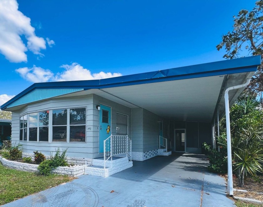 55+ golf-cart friendly retirement mobile home community boasts - Beach Home for sale in Dunedin, Florida on Beachhouse.com