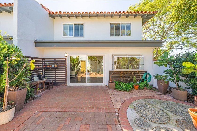 Welcome to this beautifully maintained and rarely available - Beach Home for sale in Newport Beach, California on Beachhouse.com