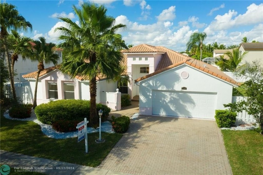 Your NEXT home! Immediately available/vacant. This is a must-see - Beach Home for sale in Sunrise, Florida on Beachhouse.com