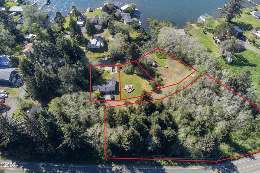 Looking for a home on the lake you can use for the whole family? - Beach Home for sale in Otis, Oregon on Beachhouse.com