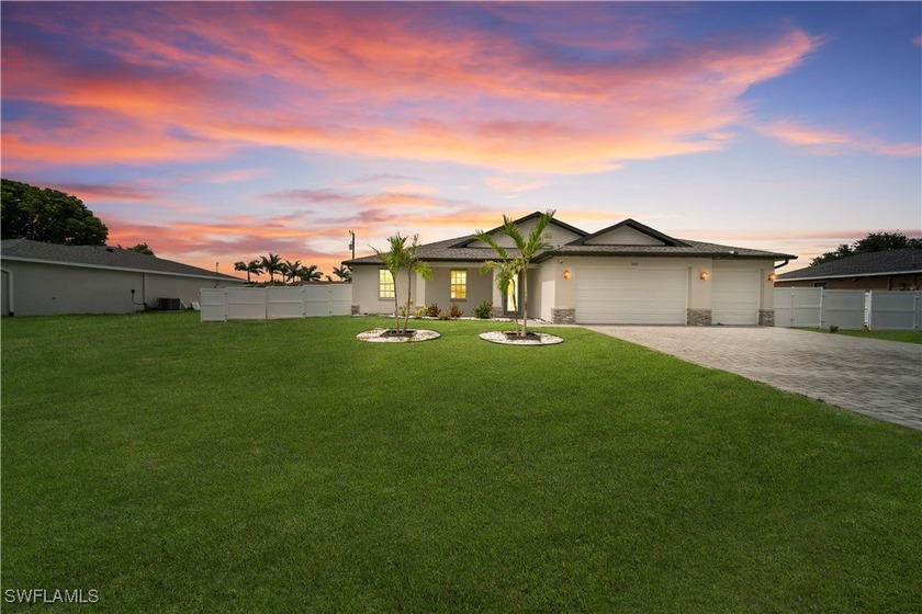 Discover the *Gran Caiman* Floor Plan on an Oversized Lot! This - Beach Home for sale in Cape Coral, Florida on Beachhouse.com