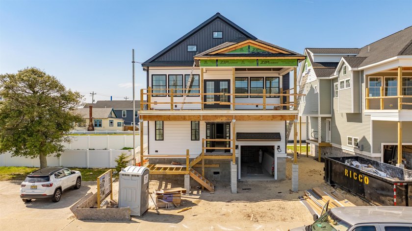 Stunning new construction home with expansive decks with water - Beach Home for sale in North Wildwood, New Jersey on Beachhouse.com