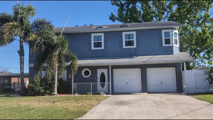 MOTIVATED SELLERS!!! PRICED WAY BELOW MARKET!!!!Absolutely - Beach Home for sale in Hudson, Florida on Beachhouse.com