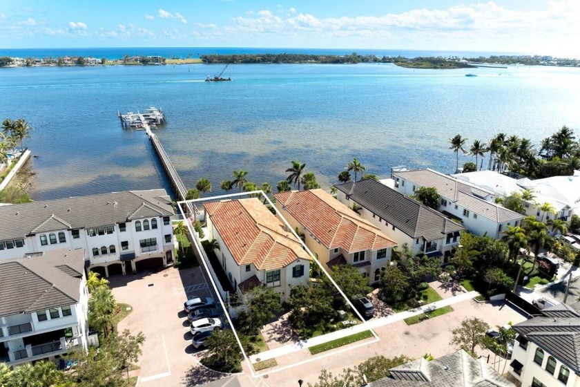 Breathtakingly Magnificent Unobstructed ICW Wide views that only - Beach Home for sale in Boynton Beach, Florida on Beachhouse.com