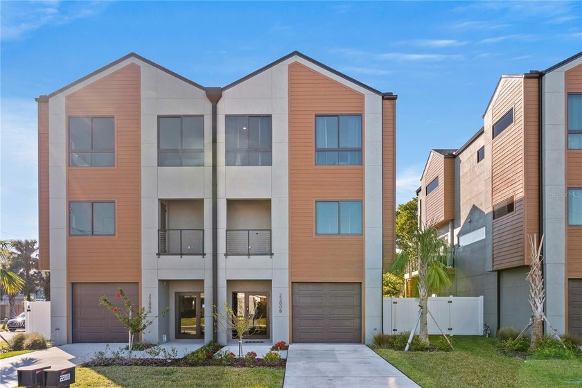 Stunning New Construction Townhouse Just 2 blocks from Indian - Beach Townhome/Townhouse for sale in Indian Rocks Beach, Florida on Beachhouse.com
