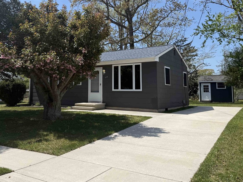 Discover this inviting 2-bedroom, 1-bath ranch, perfectly - Beach Home for sale in North Cape May, New Jersey on Beachhouse.com