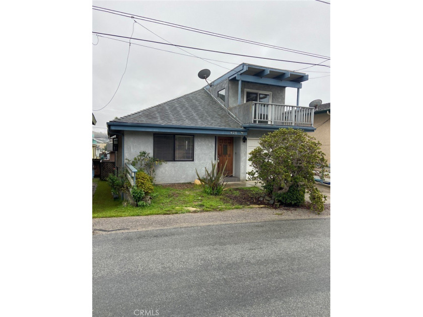 Bring your vision as to what this home could be!  Located in a - Beach Home for sale in Morro Bay, California on Beachhouse.com