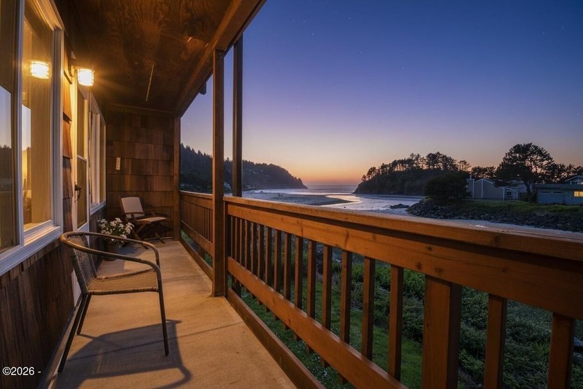Rare End Unit Coastal Condo with Breathtaking Views. This - Beach Condo for sale in Neskowin, Oregon on Beachhouse.com