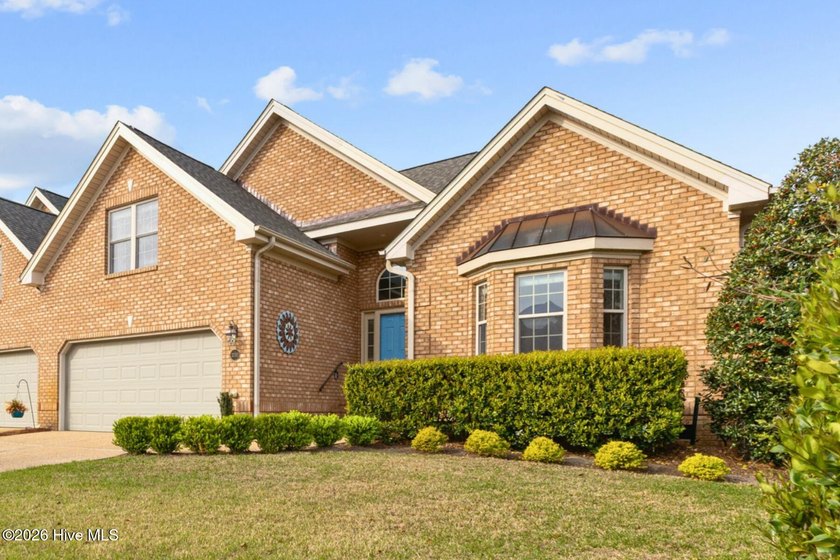 Bright & cheery end unit townhome with low maintenance brick - Beach Townhome/Townhouse for sale in Leland, North Carolina on Beachhouse.com