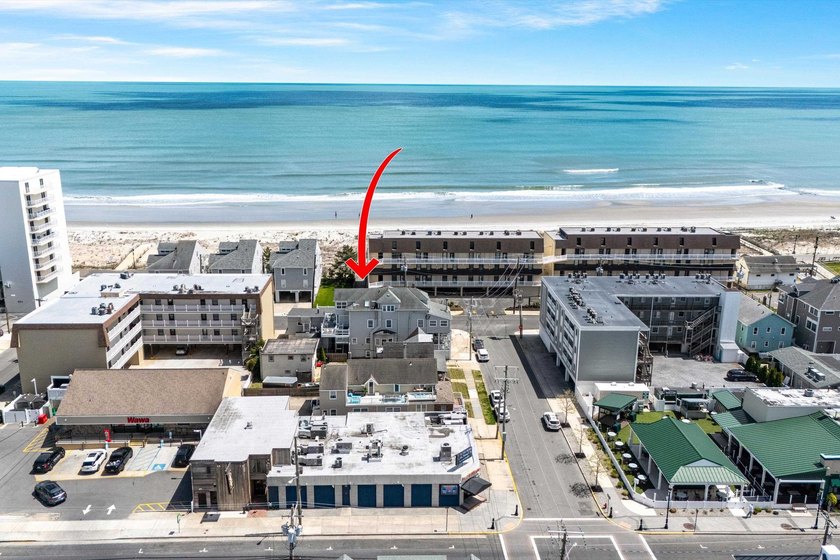 Location is everything--and this one delivers! Perfectly - Beach Condo for sale in Sea Isle City, New Jersey on Beachhouse.com