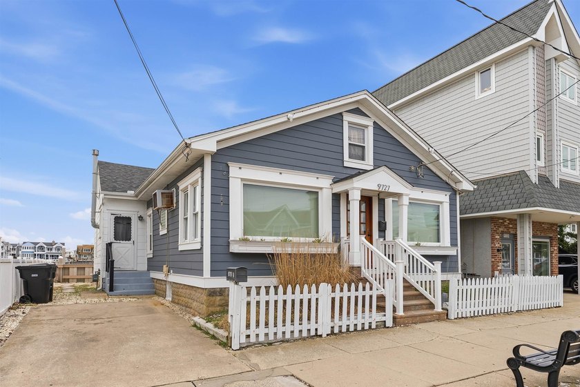Rare opportunity to own a premier bayfront property in the heart - Beach Townhome/Townhouse for sale in Stone Harbor, New Jersey on Beachhouse.com