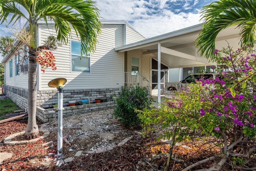 HUGE PRICE REDUCTION! IT IS IN PROBATE, HOWEVER ALL THAT IS - Beach Home for sale in Tampa, Florida on Beachhouse.com