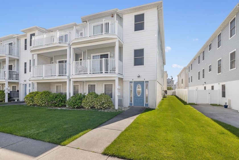 Breathe in the fresh salt air from your balcony and let the sea - Beach Condo for sale in North Wildwood, New Jersey on Beachhouse.com