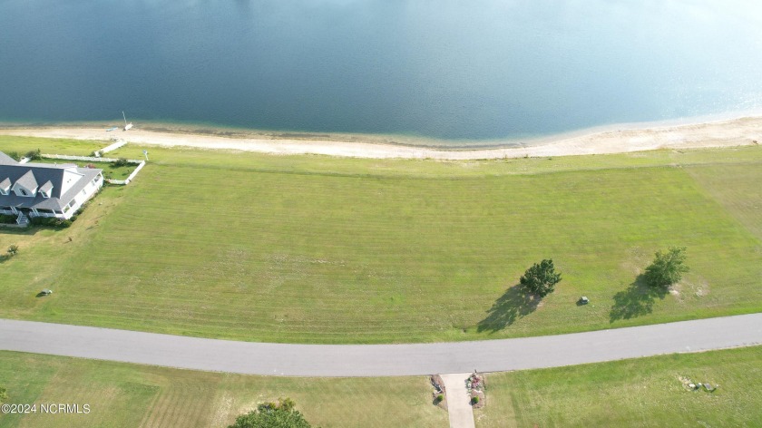 LAKEFRONT RESIDENTIAL BUILDING LOT... Edenton Lake & Harbor is a - Beach Lot for sale in Edenton, North Carolina on Beachhouse.com