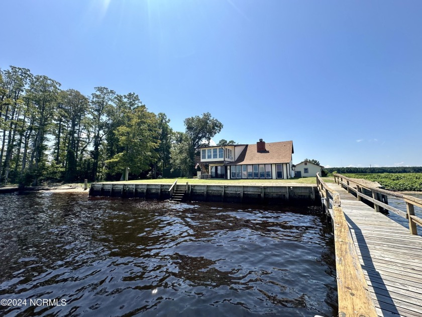 You will love the laid back beach vibe & scenic views this home - Beach Home for sale in Columbia, North Carolina on Beachhouse.com