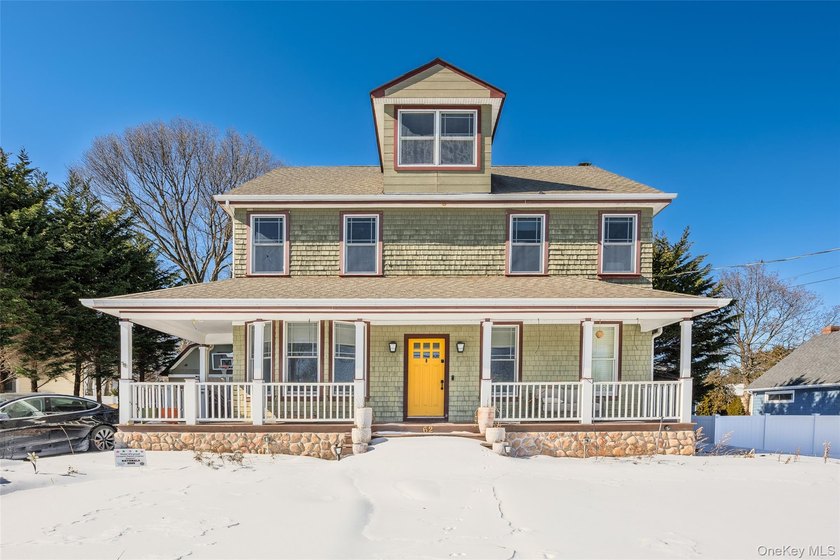 Welcome to 62 Ellis Avenue - a beautifully crafted 4-bedroom - Beach Home for sale in Northport, New York on Beachhouse.com