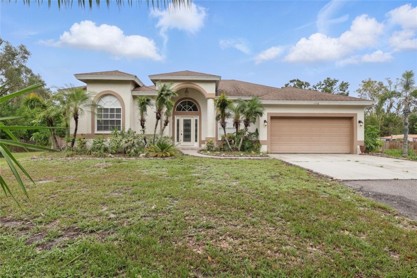 Rarely Available! This spacious and beautifully maintained - Beach Home for sale in Sarasota, Florida on Beachhouse.com